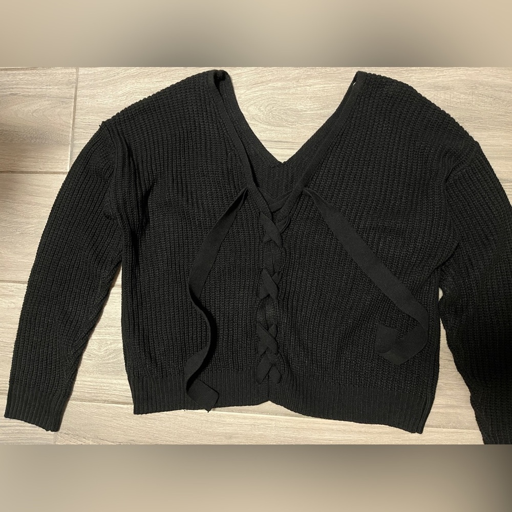 Hooked Up Women’s Black Large Lace Up Chunky Knit Long Sleeves Sweater - Picture 2 of 8